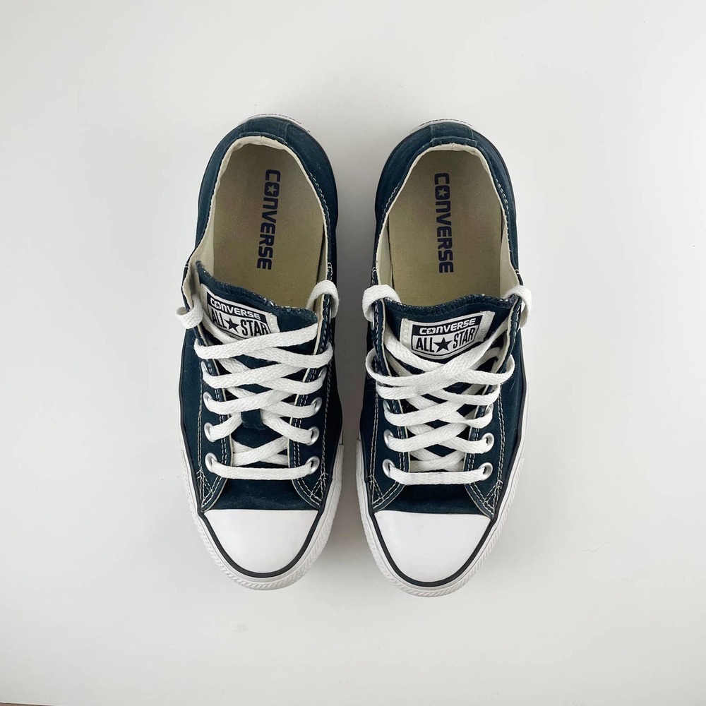 Iconic low top Converse Chuck Taylor All Star Black & white Sneakers - Picture 8 of 11